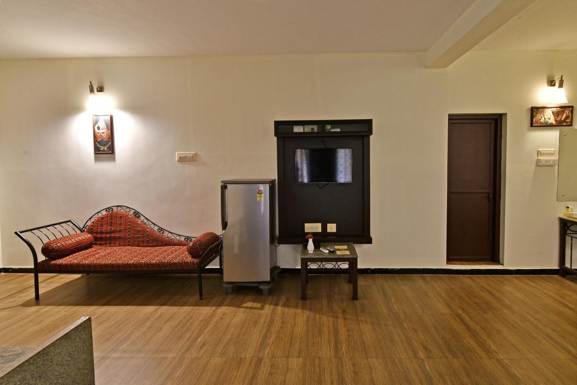 Poppys Olive De' Villa Auroville Dış mekan fotoğraf